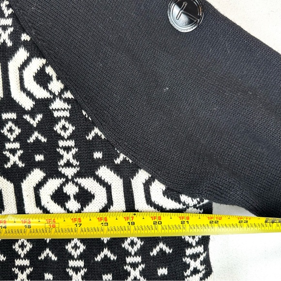 Talbots Zip Front Coatigan Sweater Jacket Wintery Geo Fleece Lined Cozy - Picture 9 of 10